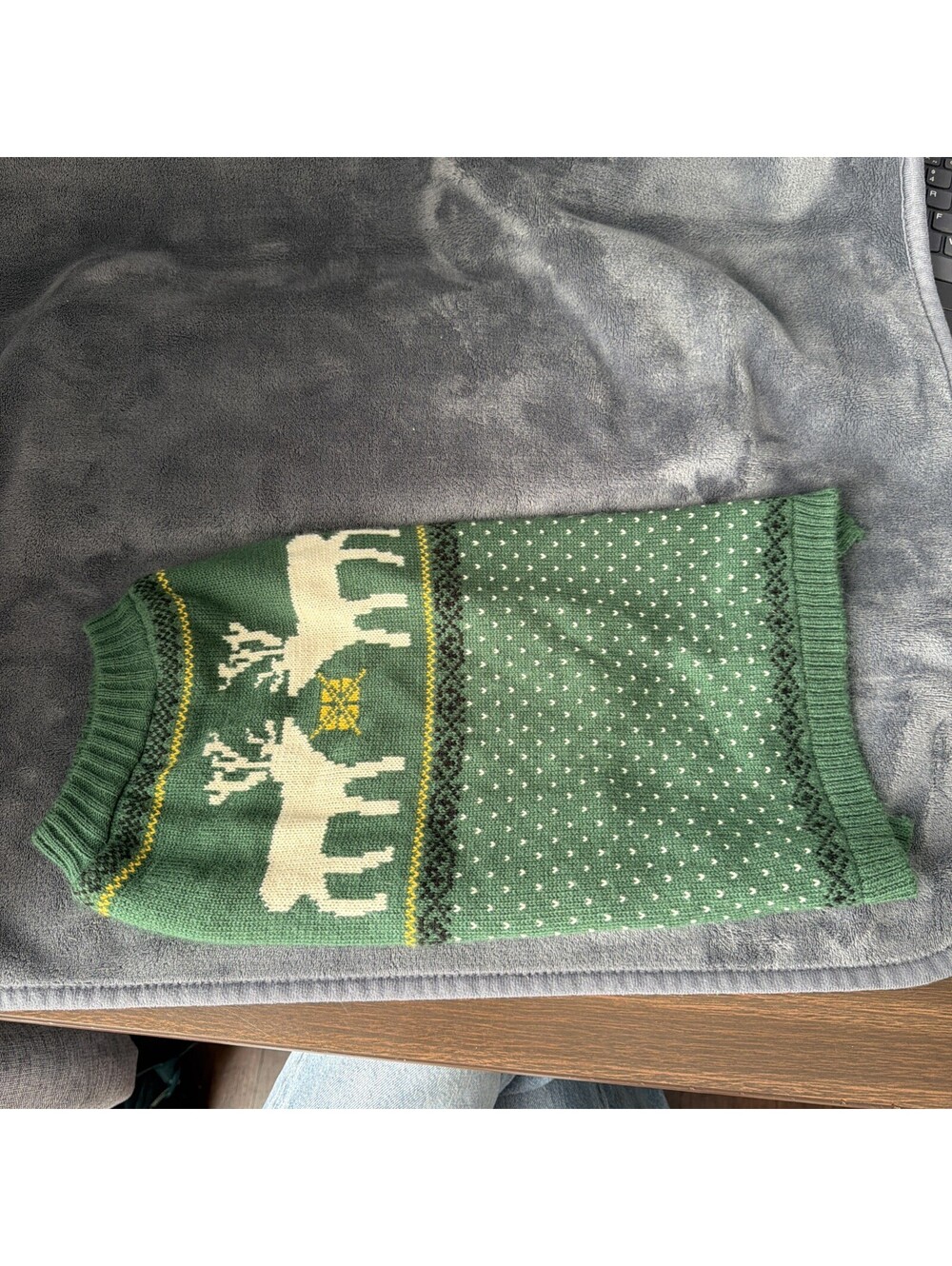 By Dog Paw Dog Christmas Sweater Large